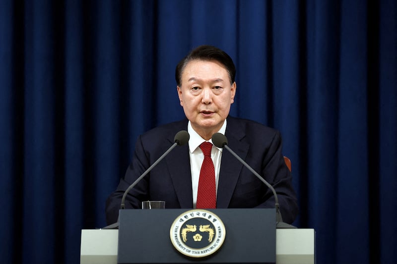 2024年12月3日南韓晚上,南韓總統尹錫悅於青瓦台宣布緊急戒嚴(南韓總統府 / 路透社)